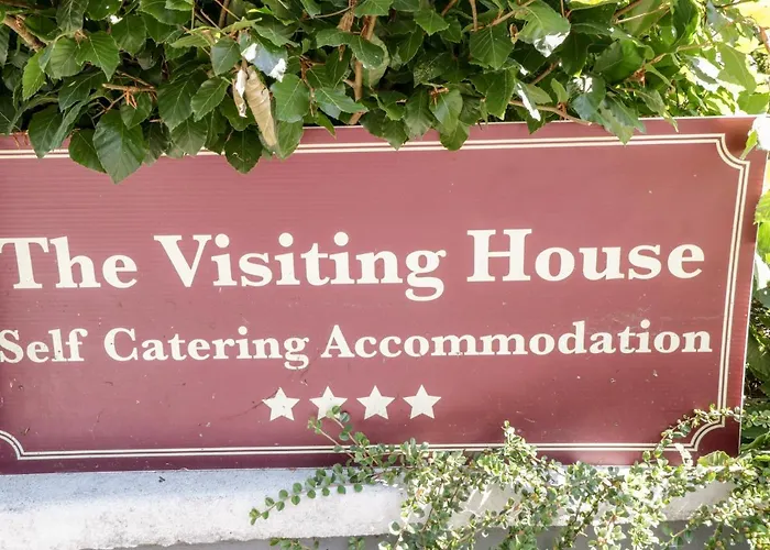 Vakantiehuis The Visiting House Dunmore
